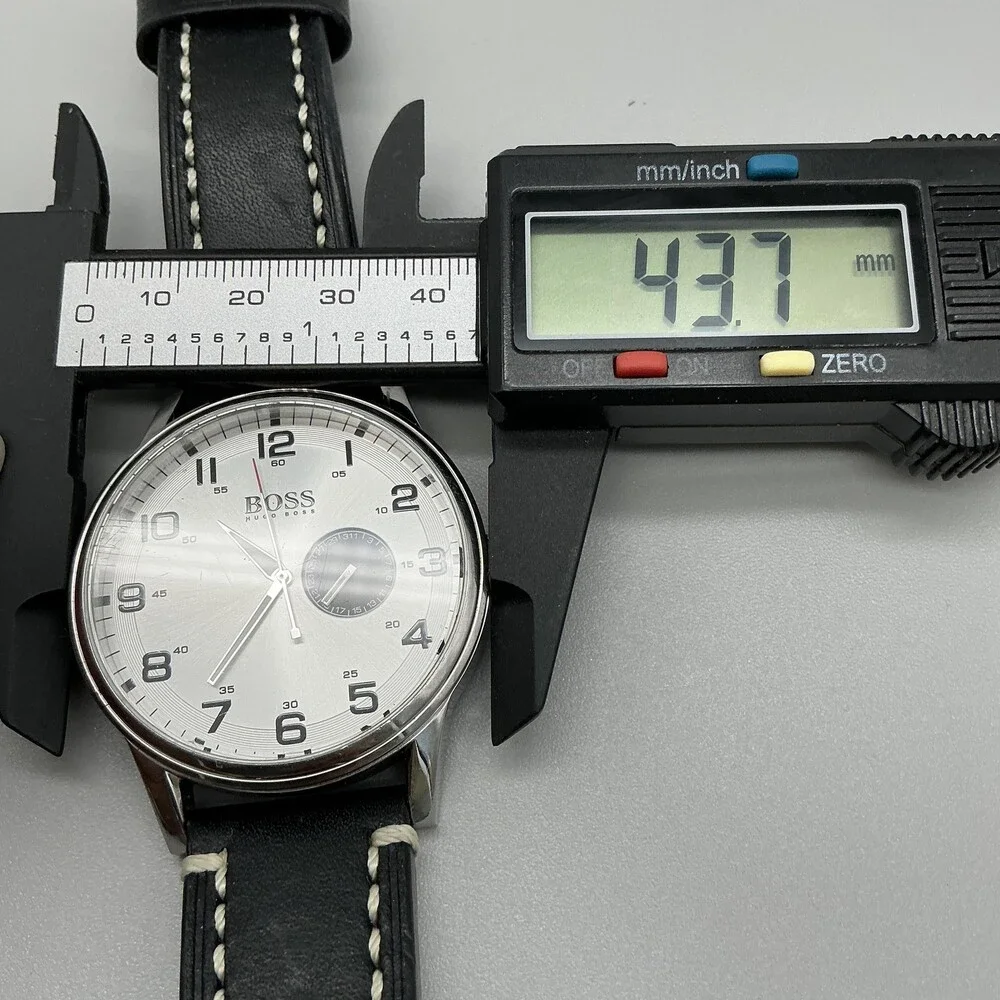 Hugo Boss Men Watch 44mm Silver Tone Black Leather Date HB.88.1.14.2430 New Batt